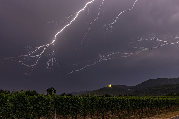 Gewitter am Hambacher Schloss