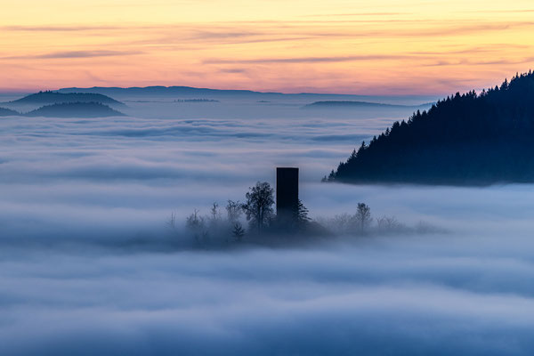 Wunderbarer Nebelabend am Hohenberg
