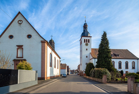 Kirchen von Neuburg