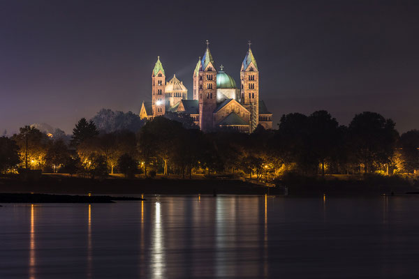Speyerer Dom bei Nacht