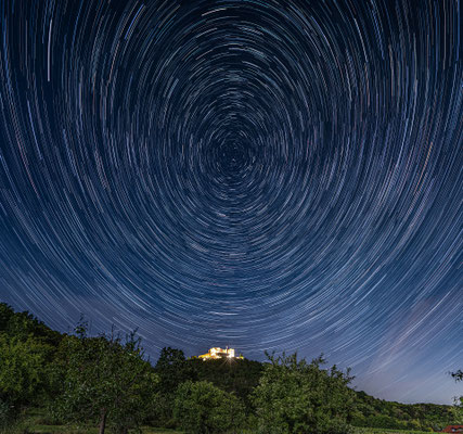 Startrails (Sternspuren) am Hambacher Schloss