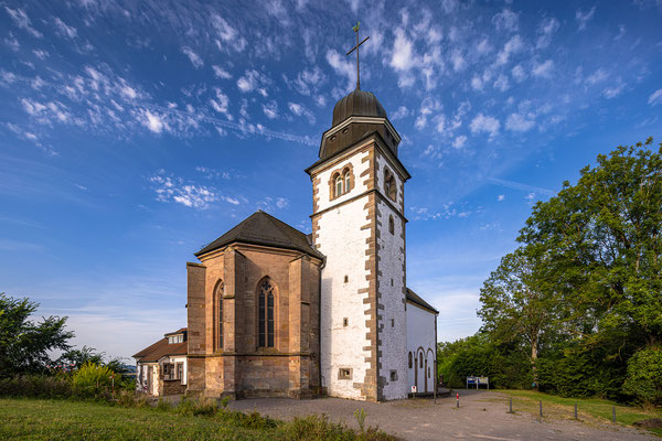 Remigiuskirche über Theisbergstegen