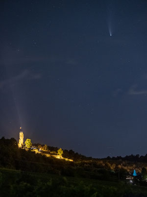 Komet Neowise an der Wachtenburg
