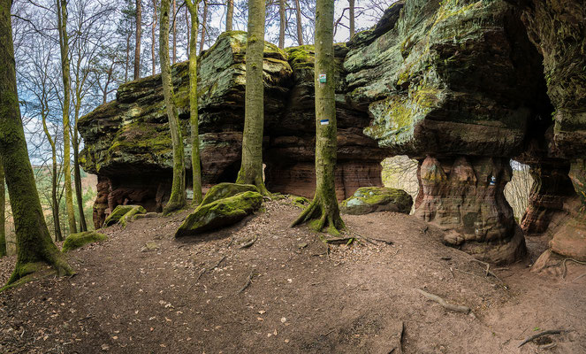 Rundweg um den Altschlossfelsen