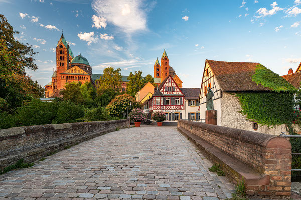 Sonnenaufgang am Speyerer Dom