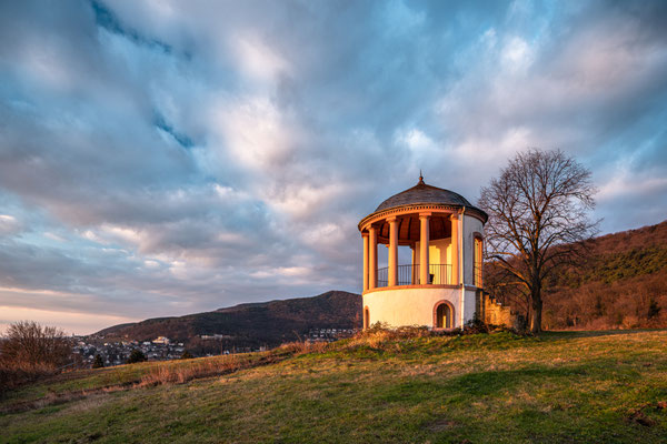 Morgenstimmung am Deidesheimer Tempel
