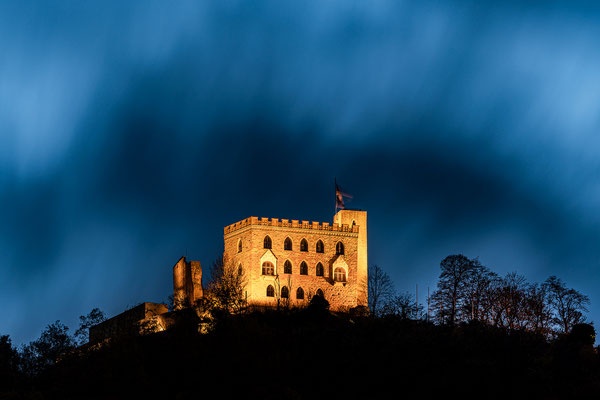 Blaue Stunde am Hambacher Schloss