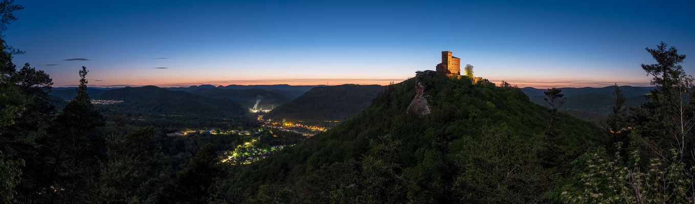 Mondnacht an der Ruine Anebos