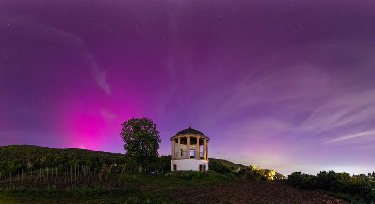 Fast ein Jahrhundertereignis: extrem starke Polarlichter über Neustadt