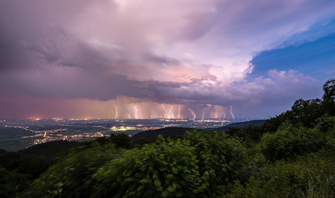 Nächtliches Gewitter an der Kalmit
