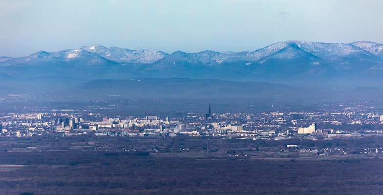 Fernsicht auf Straßburg und Vogesen