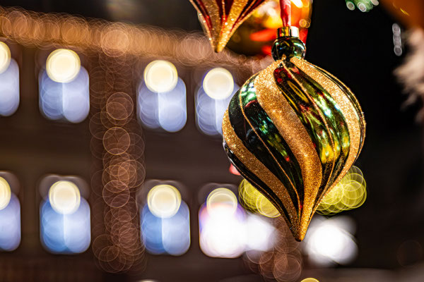 Verschneiter Weihnachtsmarkt in Neustadt