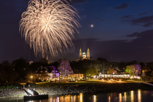 Feuerwerk Frühjahrsmesse in Speyer