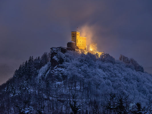 Winterstimmung am Trifels