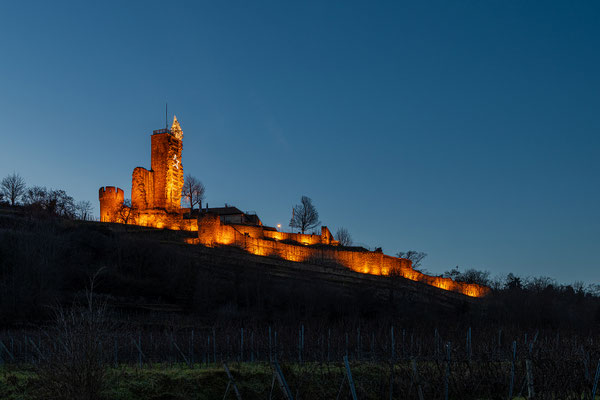 Wachtenburg im Abendlicht