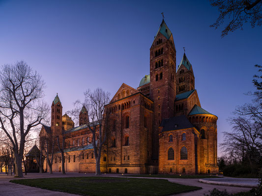 Blaue Stunde am Dom