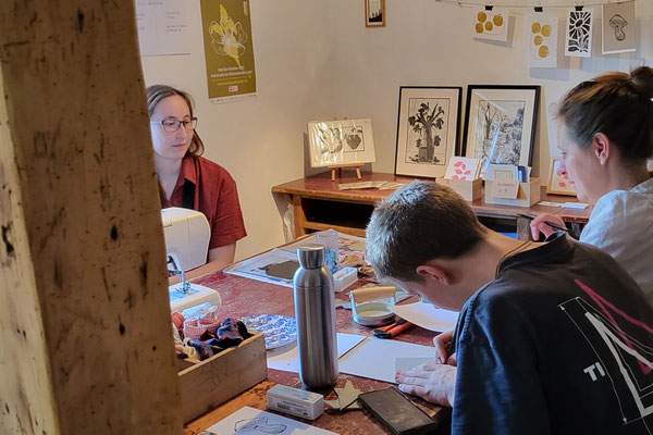 12/13. Juli - Neuhof - Kunst, Kaffee und kreativer Krempel