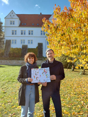 18. Oktober - Henneckenrode - Apfelfest am Schloss. Übergabe von der alten zur neuen Projektleitung