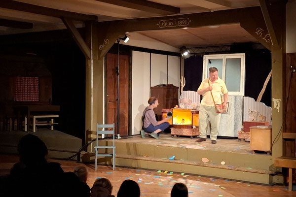 14. September - Dinklar - Theater im KULTSaal - Foto  Kathrin Hillebrand-Lyrath