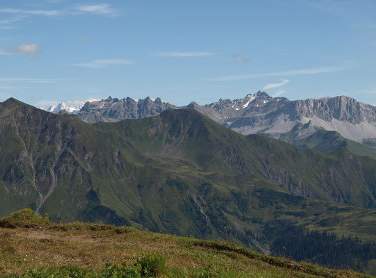 Die hellen Kalkberge des Rätikon.