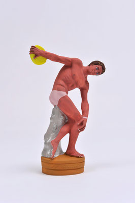  The discus thrower / acrylic on plastic / 21 x 14 x 6 cm / 2015