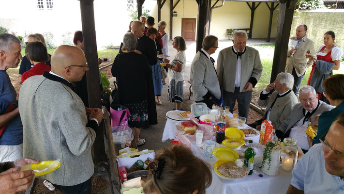 15. August 2019: Mariä Himmelfahtrts-Messe, Herz Jesu-Kirche/Brixen am Eisack - Agape