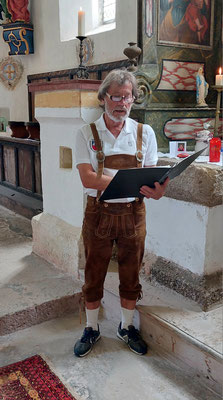 20. Juli 2025: Magdalenen-Fest - Sängerkamerad Josef Wieser trägt Magdalenen-Gedicht vor