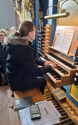 17. Jänner 2026: Hilde Zach-Gedenkmesse - "Meister-Organist" Joachim Mayer