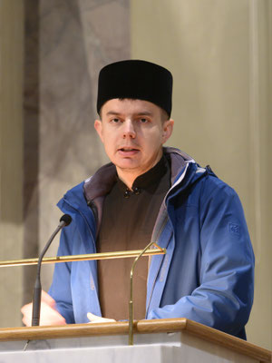 19. November 2024: Musikalisches Gebet um Frieden - Priester Roman Petruniv