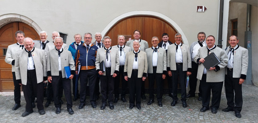 18. Mai 2025: 3. Rattenberger Platzlsingen - Sängervereinigung "Wolkensteiner"