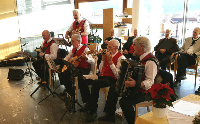 14. Dezember 2019: Senioren-Adventkonzert - Klaus mit seinen Freunden