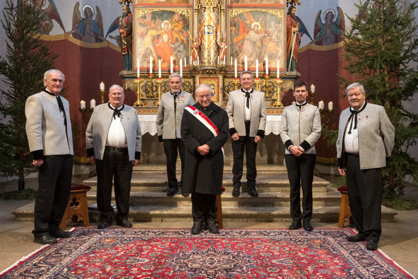 20. Dezember 2020: Besinnliches Adventsingen mit Erzbischof Dr. Alois Kothgasser