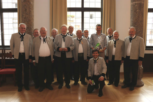 21. Juni 2019: Geburstags-Ständchen für unseren Innsbrucker Bürgermeister Georg Willi