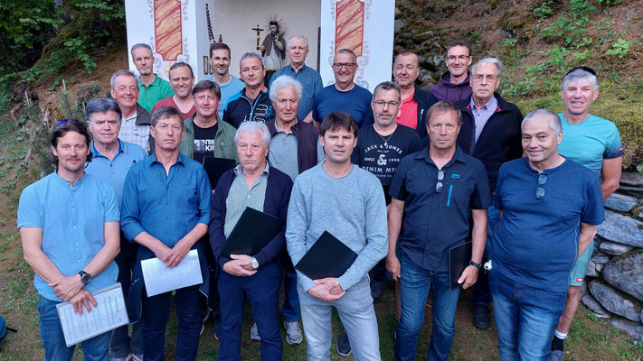 18. Mai 2022: Maiandacht mit Gesang und Musik - Männergesangsverein Oberperfuss