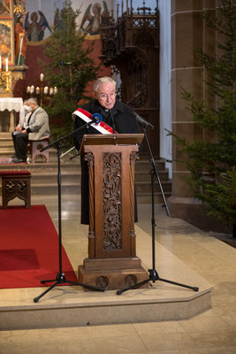 20. Dezember 2020: Besinnliches Adventsingen mit Erzbischof Dr. Alois Kothgasser - Ehrenmitglied Erzbischof Dr. Alois Kothgasser