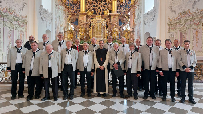 26. Juli 2025: Anna-Messe - mit Abt Cyrill Greiter vor dem Hochaltar