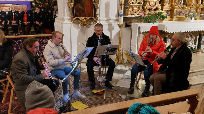 21. Dezember 2025: Absamer Adventsingen - Klarinettenensemble der Musikschule Absam