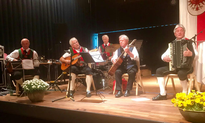 19. Mai 2019: Frühschoppen - Klaus mit seinen Freunden