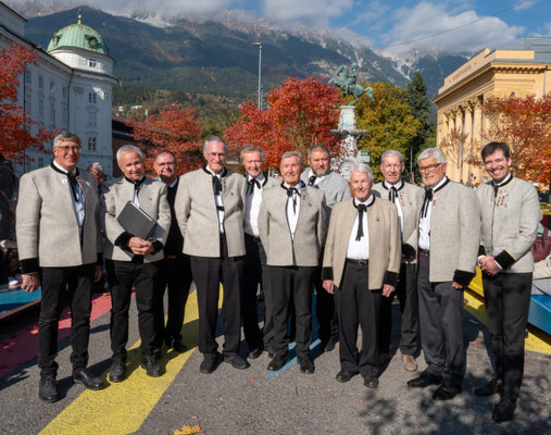 18. Oktober 2025: Aufg'horcht in Innsbruck - Auftritt vor dem "Haus der Musik"