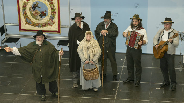 15. Dezember 2024: Weihnachtsfeier des Vereines der Südtiroler in Tirol - Zirler Anklöpfler