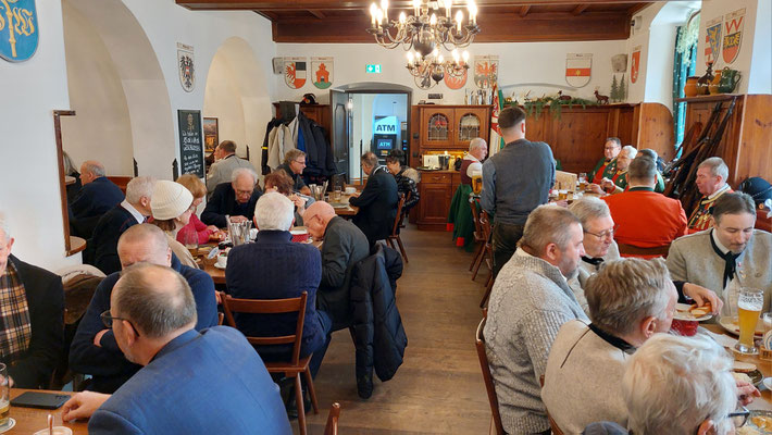 11. Jänner 2025: Hilde Zach-Gedenkmesse - im Restaurant Stiftskeller/Innsbruck