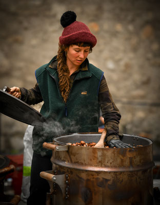 Bild von THOM_LEISI | MARRONIZAUBER | Marronistand mieten | Outdoor Marroni-Catering | Glühwein | In Zürich Winterthur Schaffhausen St. Gallen | Marronistand mieten für Event, Party | Marronibrater mieten