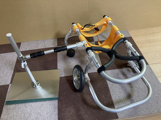 犬の車椅子制作・販売・レンタル・お試し - バックヤード 犬の車椅子制作・販売・レンタル・お試し - バックヤード