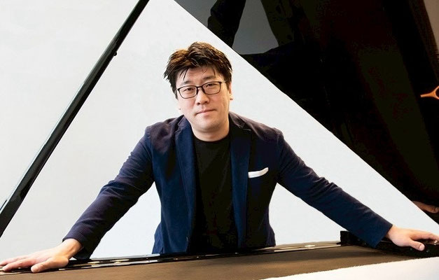 客員ピアノ講師　奈良井巳城先生