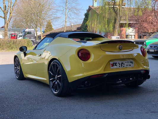 Alfa Romeo 4C😎
