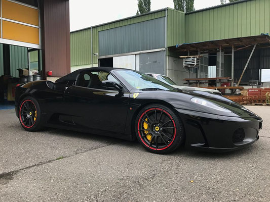 Ferrari F430 Spider mit OZ Ultraleggera Felgen