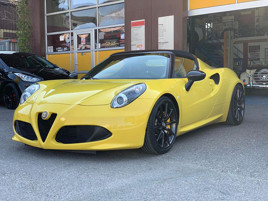 Alfa Romeo 4C😎