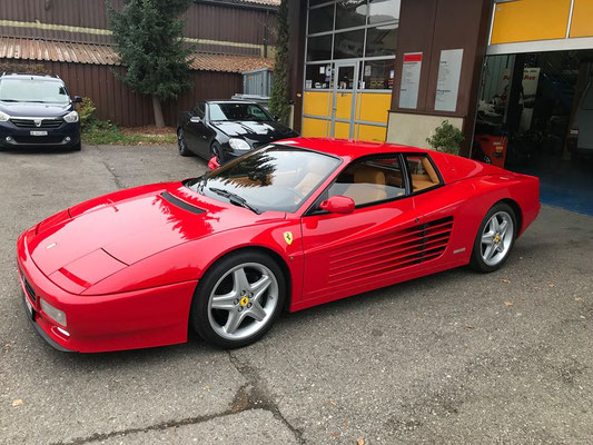 Ferrari 512 TR vorbereiten für Winterschlaf.