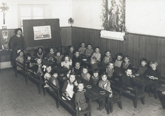 1939 Kindergartenklasse im Vereinshaus