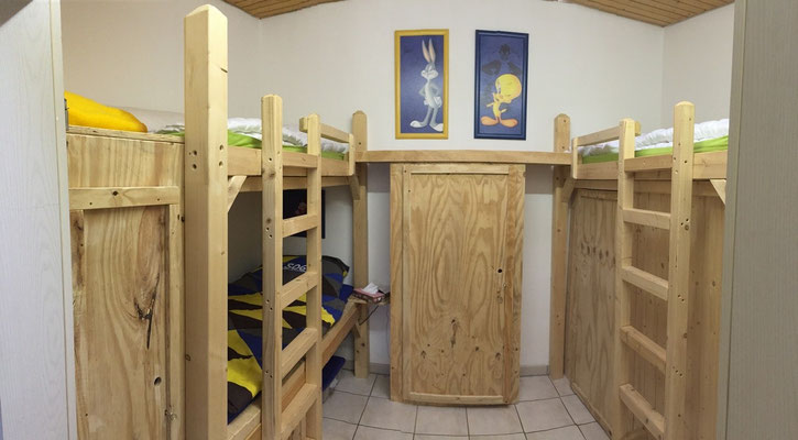 Betreuerzimmer SOG Basecamp